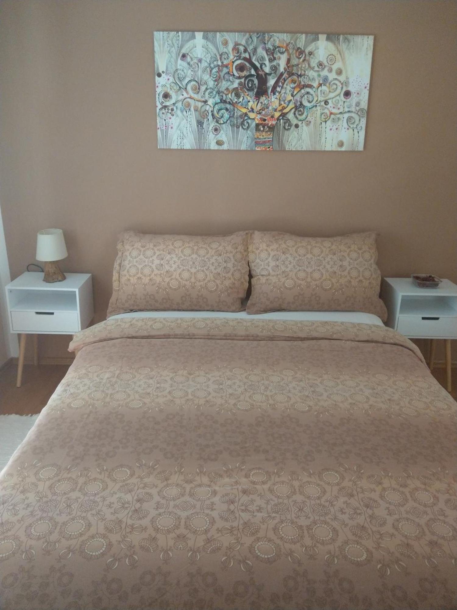 Senkini Dvori Appartement Sutomiscica Buitenkant foto