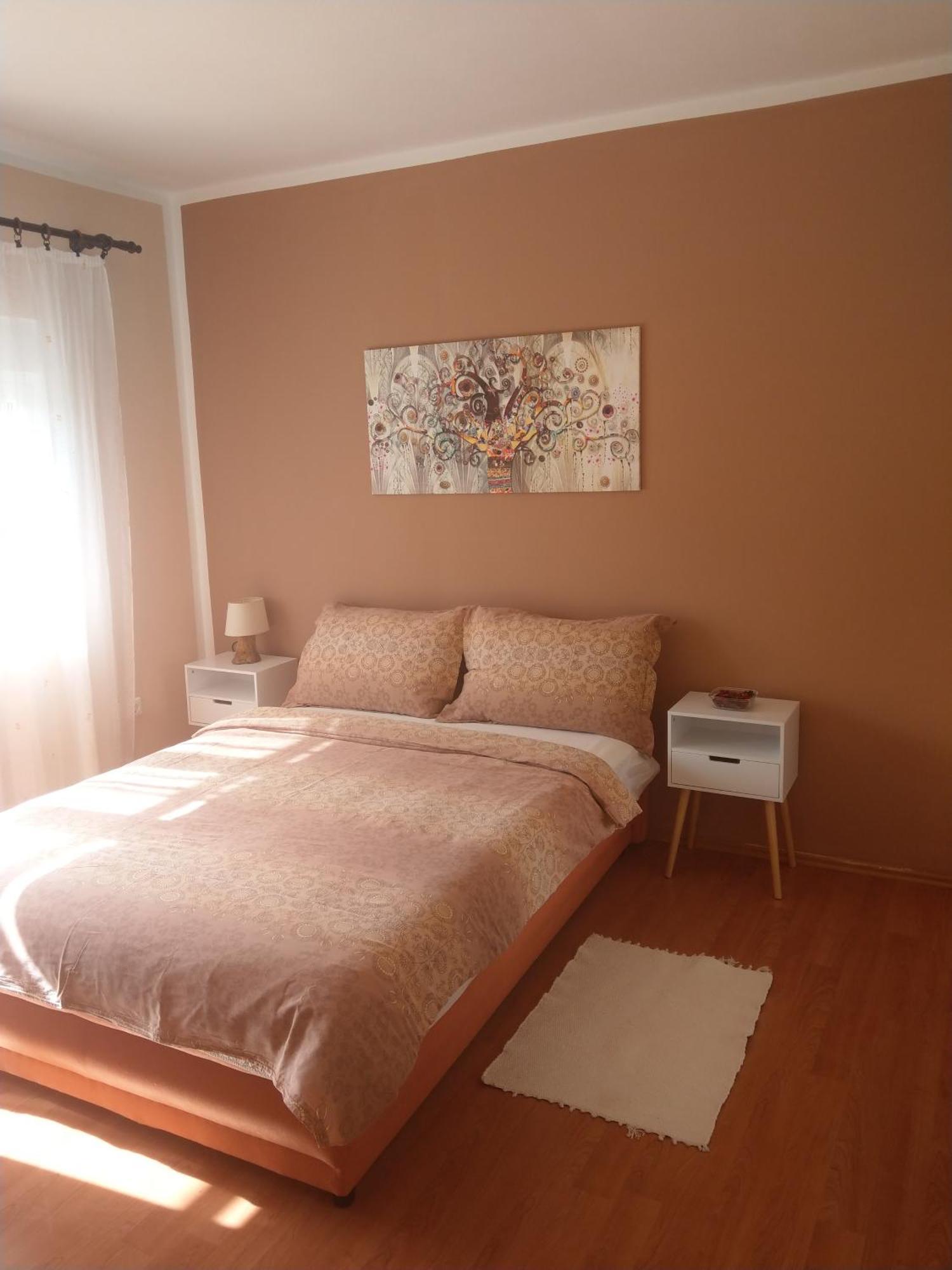 Senkini Dvori Appartement Sutomiscica Buitenkant foto